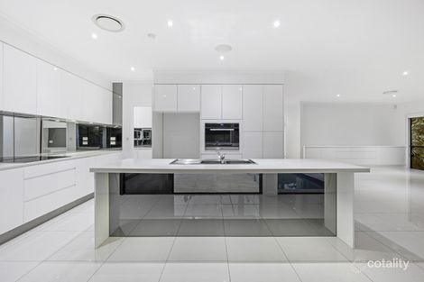Property photo of 4731 The Parkway Hope Island QLD 4212