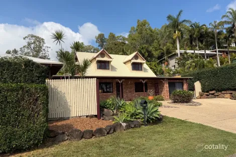 Property photo of 1 Country Road Cannonvale QLD 4802