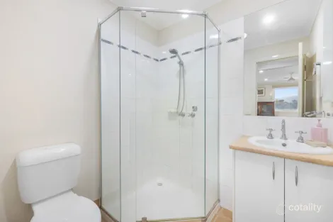Property photo of 41 Watling Grove Ferntree Gully VIC 3156