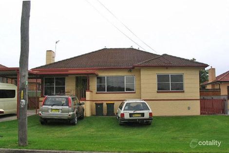 11 Churchill Ave, Warrawong, NSW 2502