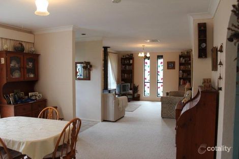 Property photo of 388 Poplar Drive Lavington NSW 2641