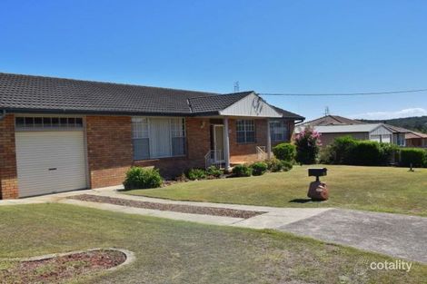 Property photo of 35 Mirambeena Street Belmont North NSW 2280