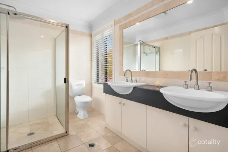 Property photo of 31 Cavalier Crescent Valentine NSW 2280