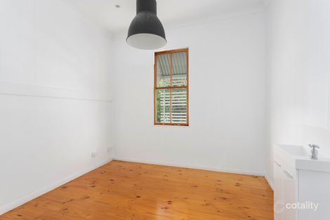 5 Gray St, Ipswich, QLD 4305