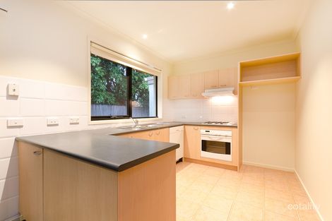 Property photo of 2/12 Macdonald Grove Mornington VIC 3931