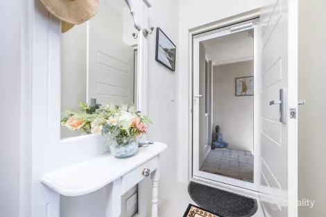 Property photo of 25 Reflection Boulevard Jindalee WA 6036