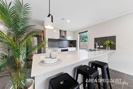 Property photo of 14 Elmside Avenue Warragul VIC 3820