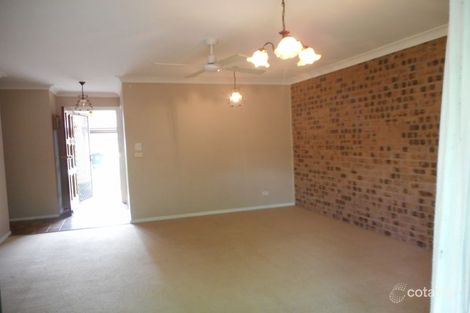 Property photo of 18/52 Railway Parade Kurri Kurri NSW 2327