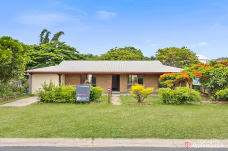 28 Hartley St, Emu Park, QLD 4710