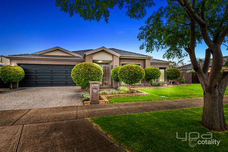 Property photo of 7 Indigo Square Brookfield VIC 3338