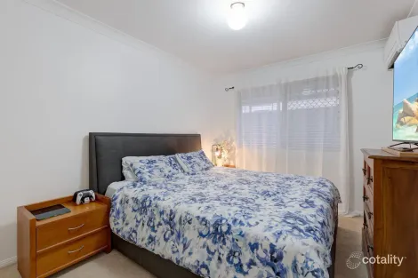 Property photo of 19 Bellfield Crescent Parkinson QLD 4115