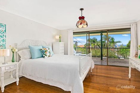 Property photo of 10 Rayner Avenue Narraweena NSW 2099