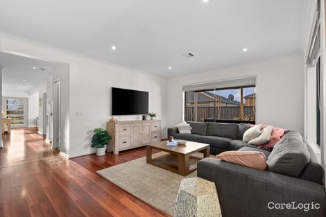 Property photo of 3 Elwick Drive Clyde North VIC 3978
