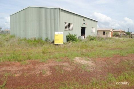 11 Beard Cres, Normanton, QLD 4890