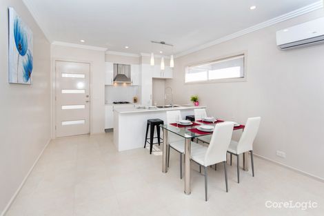 Property photo of 2/71 Bennelong Crescent Macquarie ACT 2614