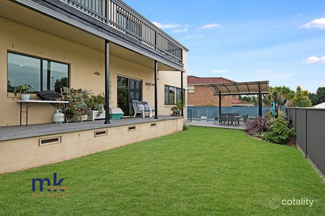 Property photo of 27 Deep Pool Way Mount Annan NSW 2567