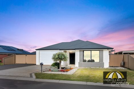 17 Lochart Rd, Australind, WA 6233