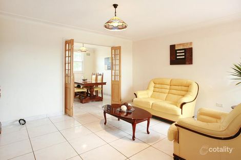 Property photo of 135 Flinders Road Georges Hall NSW 2198