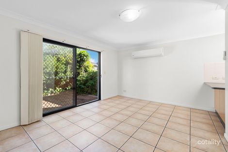 Property photo of 2/14 Zenith Avenue Chermside QLD 4032