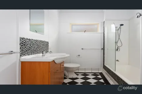 Property photo of 31 Thuruna Street Stafford QLD 4053