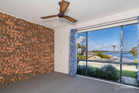 Property photo of 75 Sealand Road Fishing Point NSW 2283