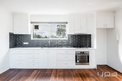 Property photo of 10/59-61 Green Street Ivanhoe VIC 3079
