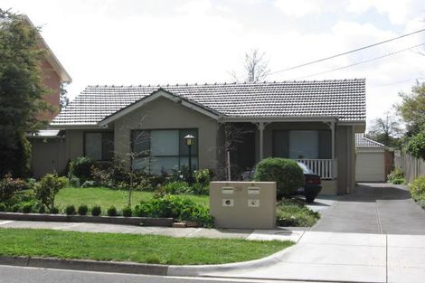 Property photo of 2/59 Kemp Avenue Mount Waverley VIC 3149