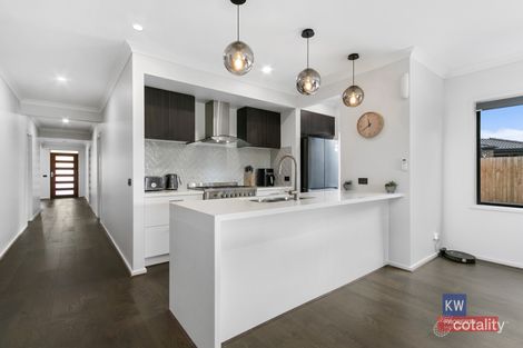 Property photo of 11 Durrand Court Yinnar VIC 3869