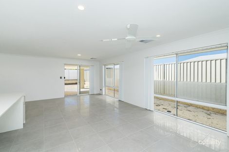 Property photo of 22 Shellharbour Promenade Alkimos WA 6038
