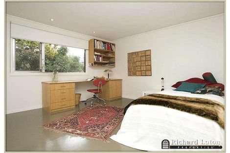 Property photo of 29 Jansz Crescent Griffith ACT 2603