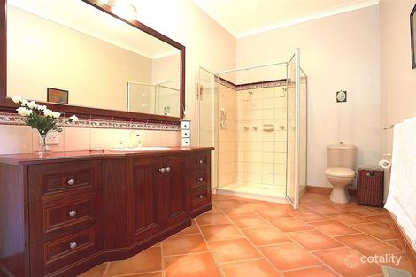 Property photo of 1 Berry Court Hamilton VIC 3300
