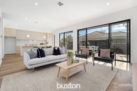 Property photo of 2/5 McLaren Street Mount Waverley VIC 3149