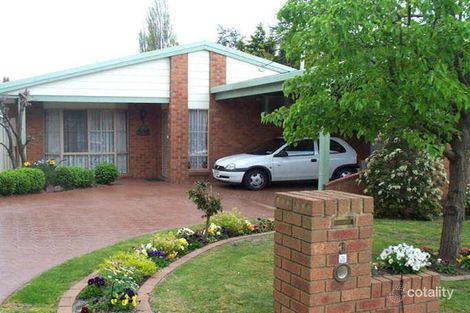 Property photo of 3 Devas Court Carrum Downs VIC 3201
