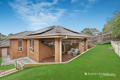 Property photo of 21 Arrowgrass Street South Morang VIC 3752