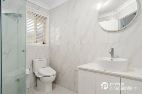 Property photo of 16 Barrington Court Holsworthy NSW 2173