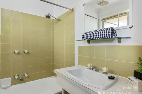 Property photo of 1/2A Linlithgow Street Mitcham VIC 3132