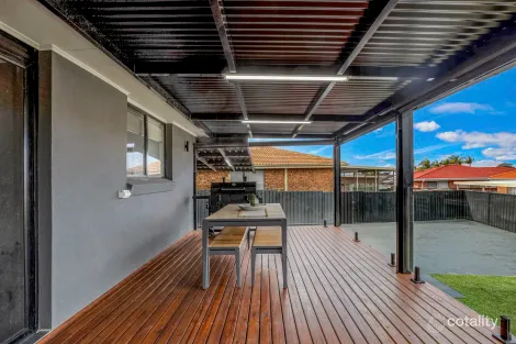 Property photo of 8 Cato Close Edensor Park NSW 2176