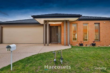 Property photo of 34 Warbler Street Pakenham VIC 3810