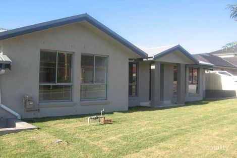 Property photo of 2 Jupiter Circuit Cameron Park NSW 2285