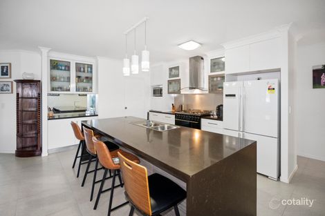 Property photo of 11 Palermo Avenue Ashfield QLD 4670