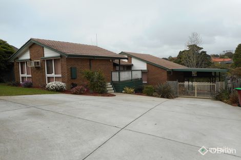 Property photo of 38 Kinkead Crescent Endeavour Hills VIC 3802