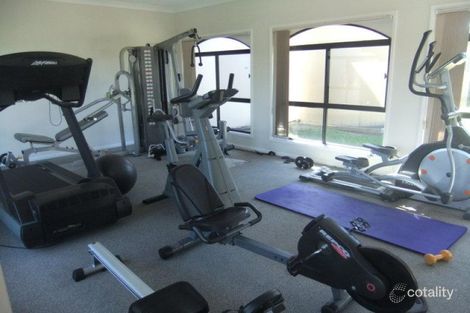 Property photo of 8/12 Greendale Way Carindale QLD 4152