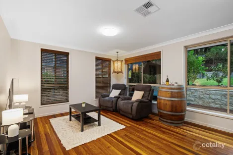 Property photo of 14 Crestview Place Lisarow NSW 2250