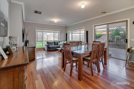 Property photo of 22 Mandalong Crescent Doreen VIC 3754