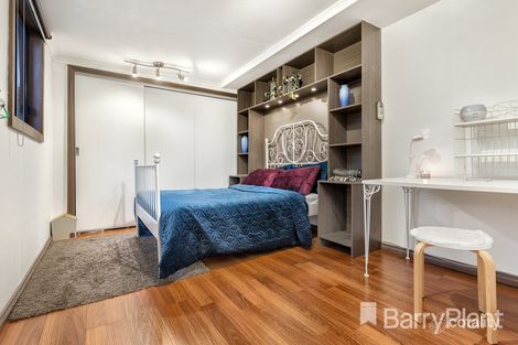 Property photo of 5 Benjamin Court Keysborough VIC 3173
