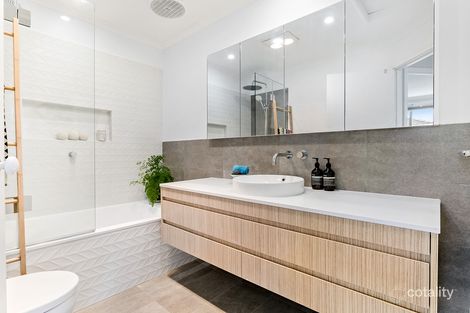 Property photo of 10 Brindalee Mews Chadstone VIC 3148