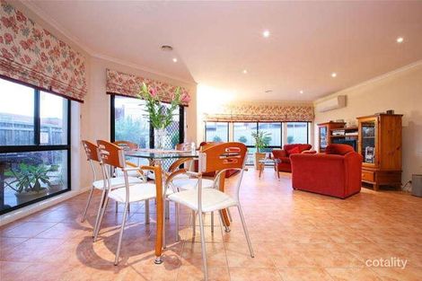 Property photo of 22 Wisteria Drive Bundoora VIC 3083