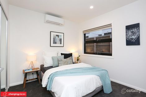 Property photo of 2/21-23 Brighton Road St Kilda VIC 3182