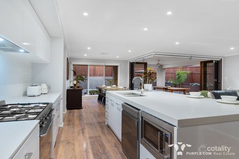 Property photo of 34 Falcon Circuit Springfield Lakes QLD 4300