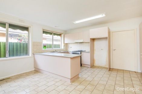 Property photo of 17 Greendale Road Bentleigh East VIC 3165